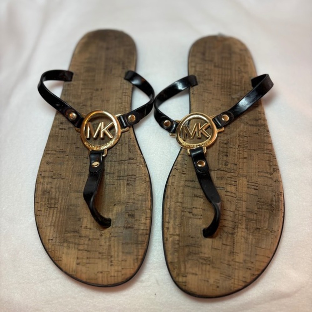 Michael Kors Women Black Patent Cork Thong Sandals Gold MK Logo Flip Flops